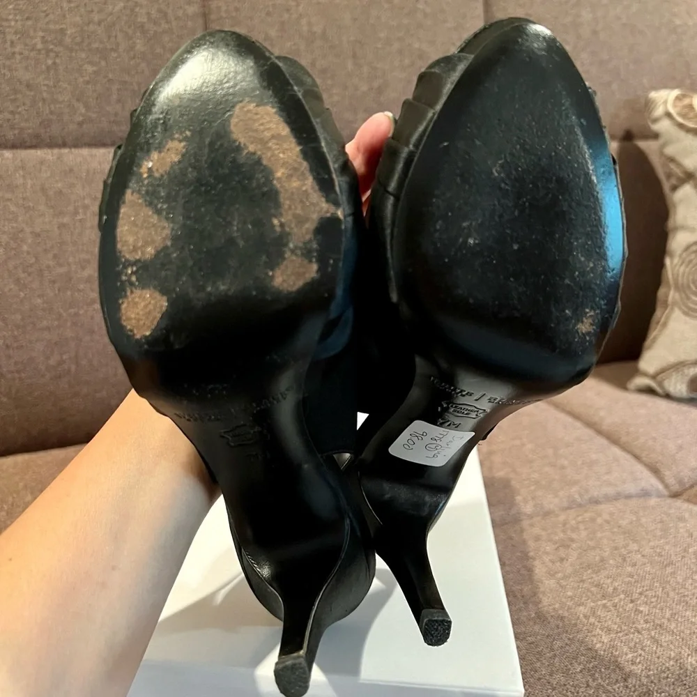 WHBM satin peep toe pumps - Picture 11 of 11